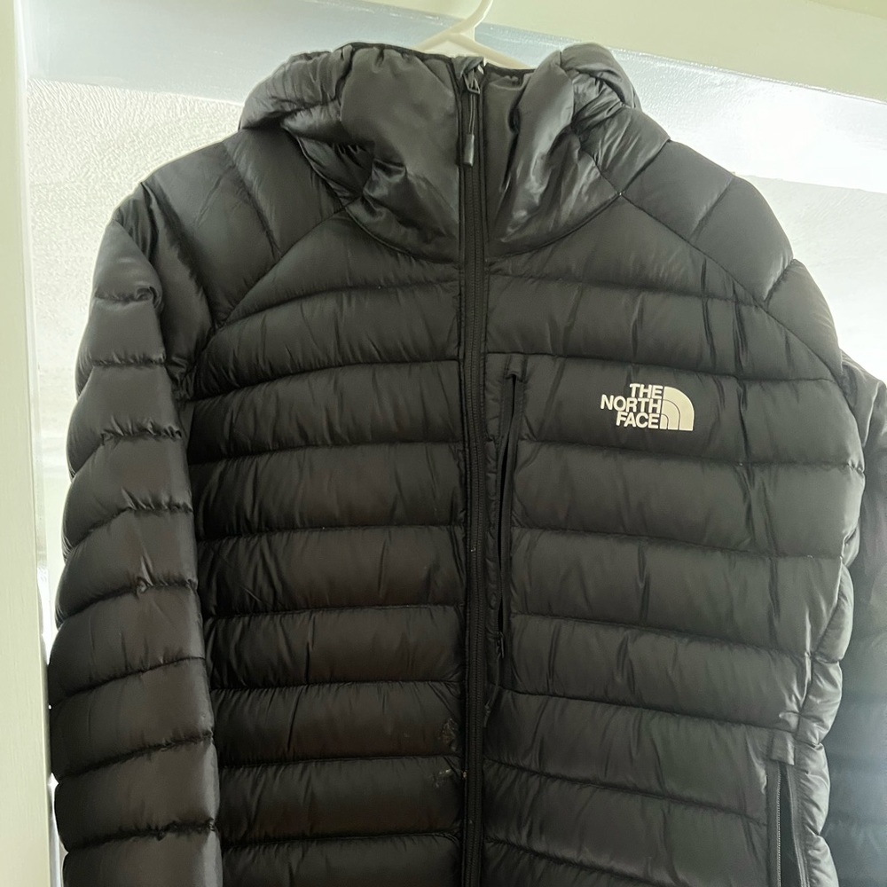 NorthFace woman’s summit series hooded jacket size XL EUC!!!!!
